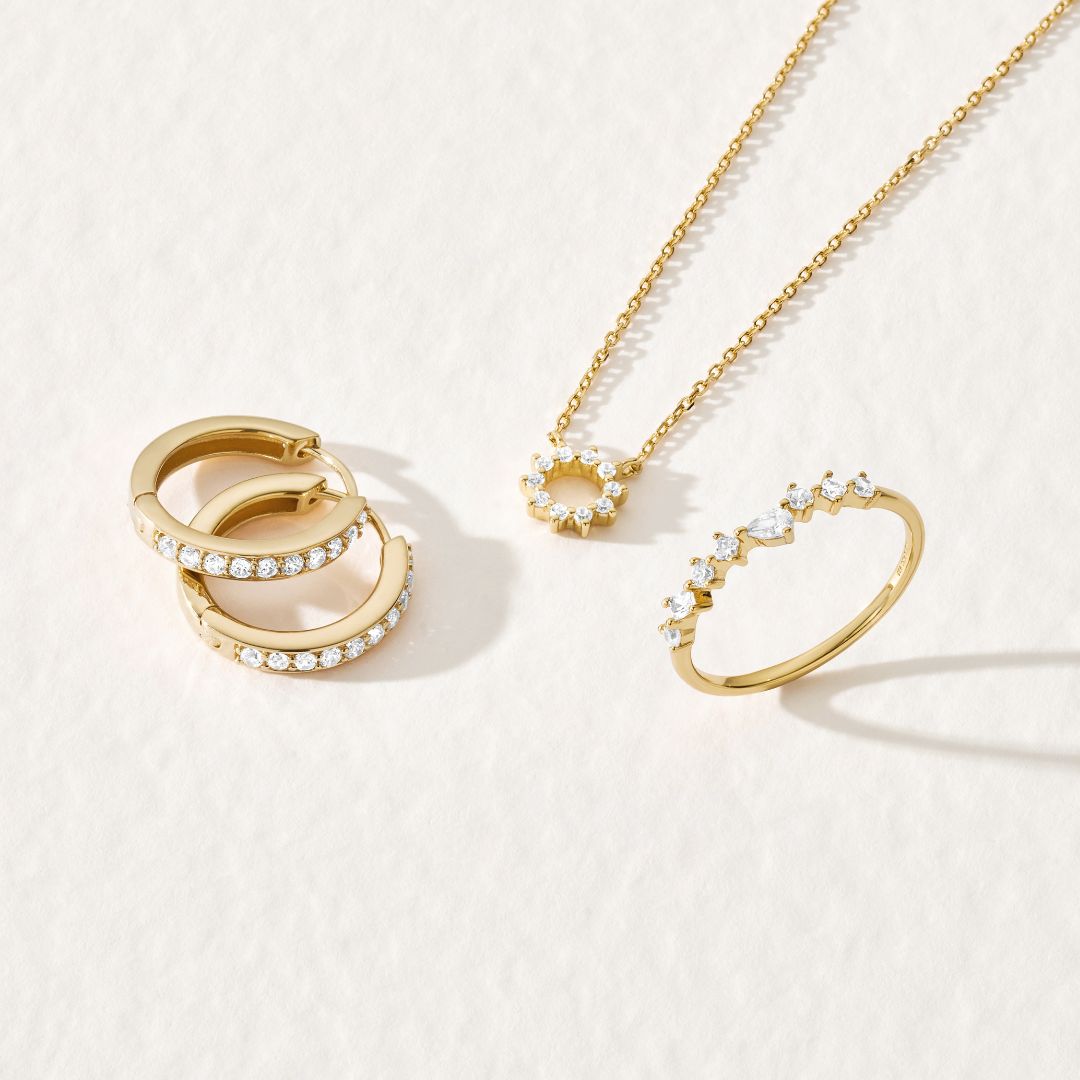 Gold-Tone Crystal-Style Mixed Cluster Ring