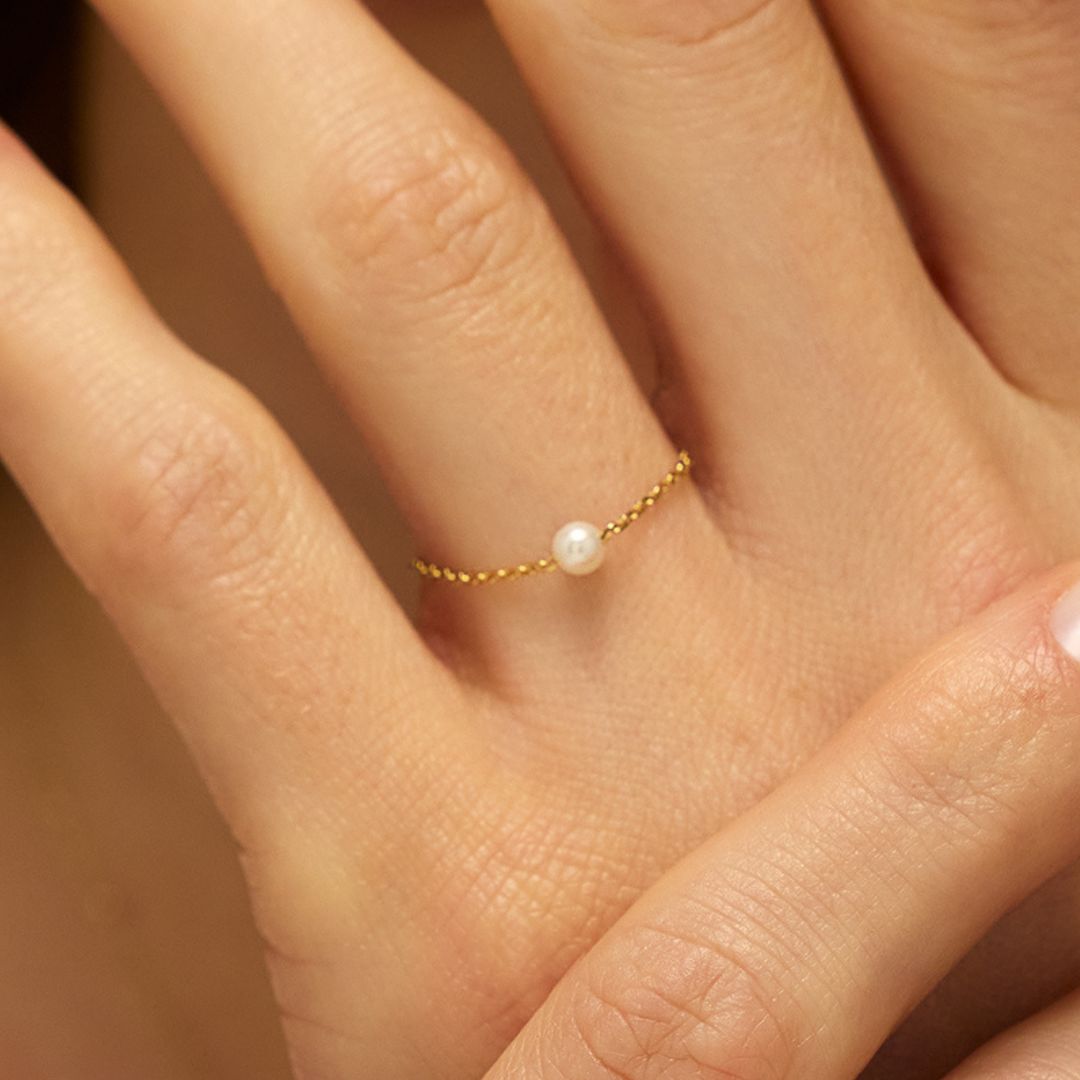 Gold-Tone Pearl-Style Chain Ring