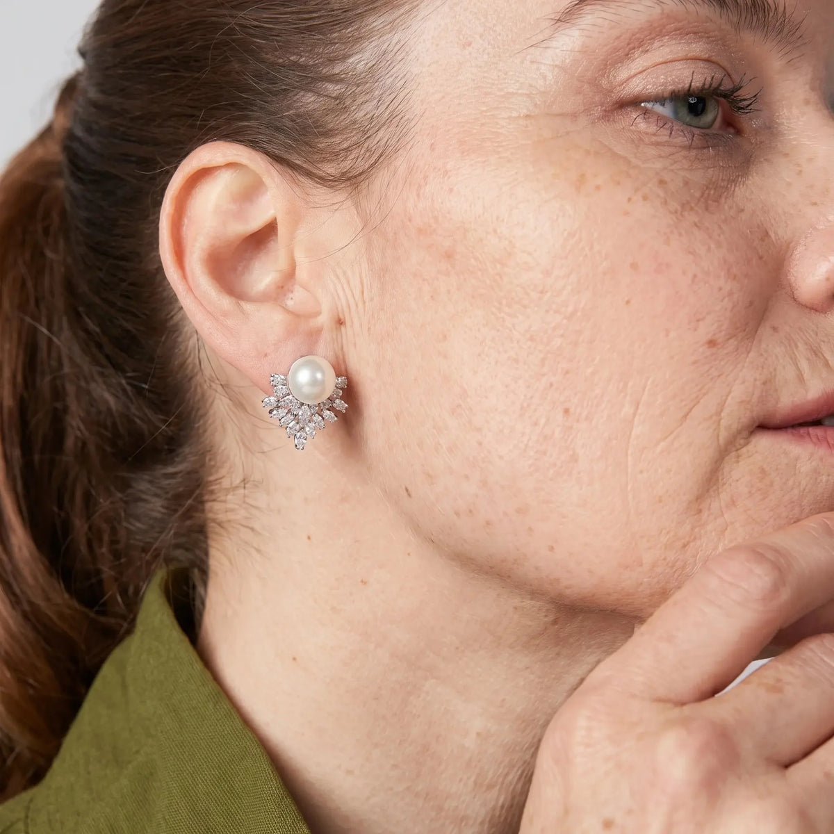 Pearl-Style Fan Crystal-Style Stud Earrings in Gold-Tone