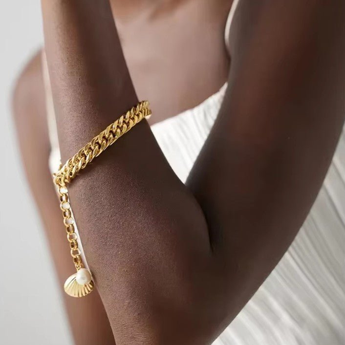 Ocean Whisper Pearl-Style Shell Charm Chain Bracelet