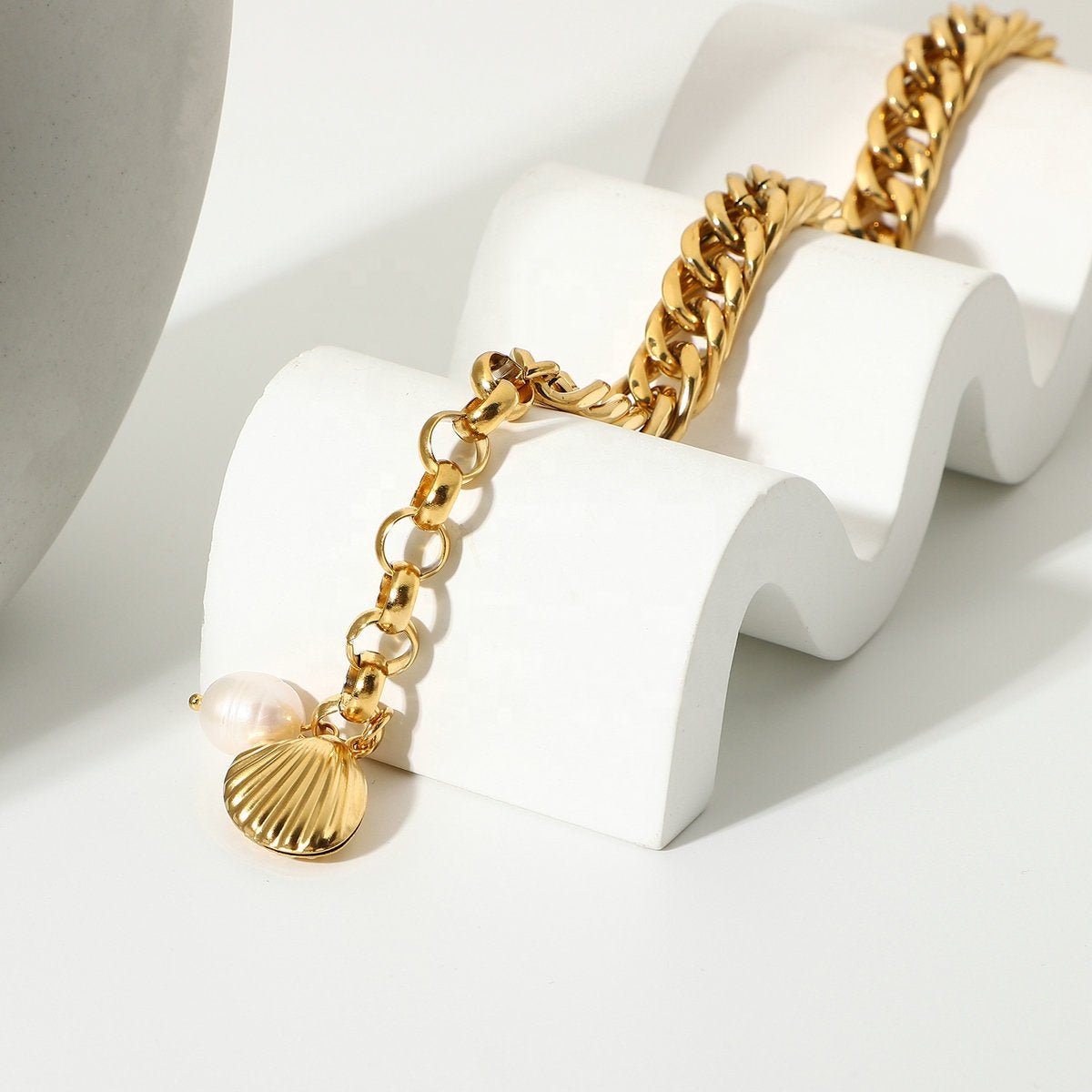 Ocean Whisper Pearl-Style Shell Charm Chain Bracelet