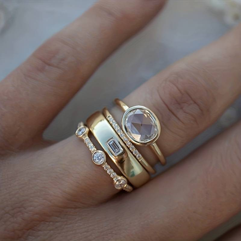 Vintage Crystal-Style Stackable Ring Set in Gold-Tone
