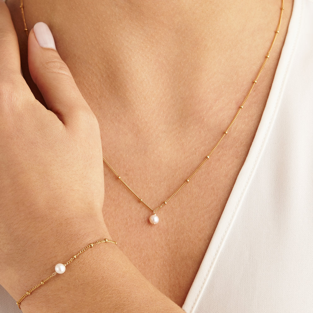 Single Pearl-Style Satellite Necklace