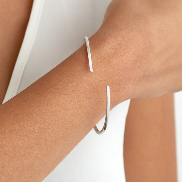 Silver Thin Spiral Bangle