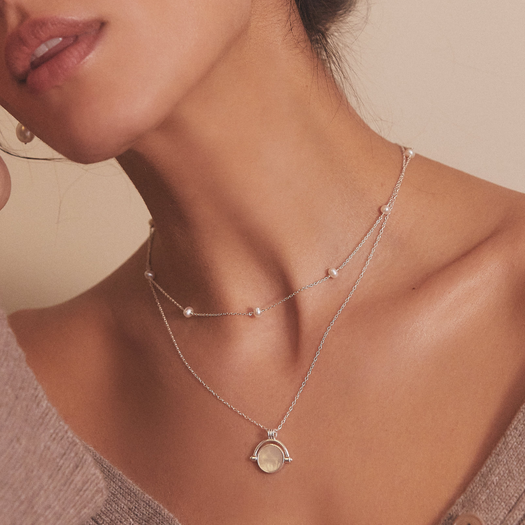 Silver-Tone Mother-of-Pearl-Style Spinning Disc Necklace