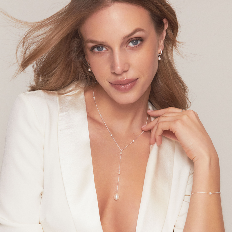 Solid White Gold Multi Pearl Lariat Necklace