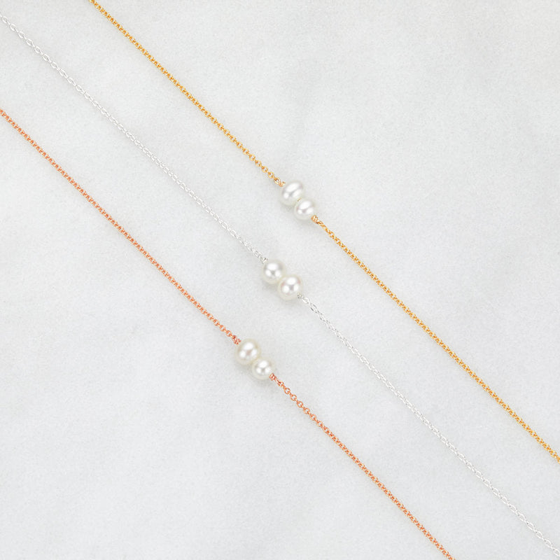 Gold Six Pearl Choker