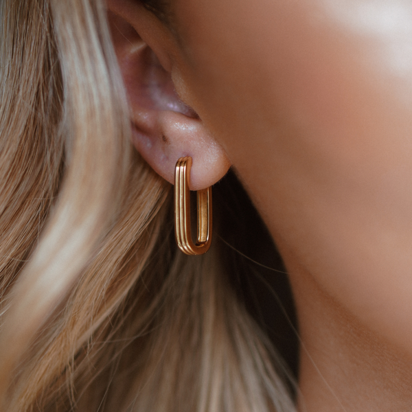 Gold Large Ribbed Hoop Earrings