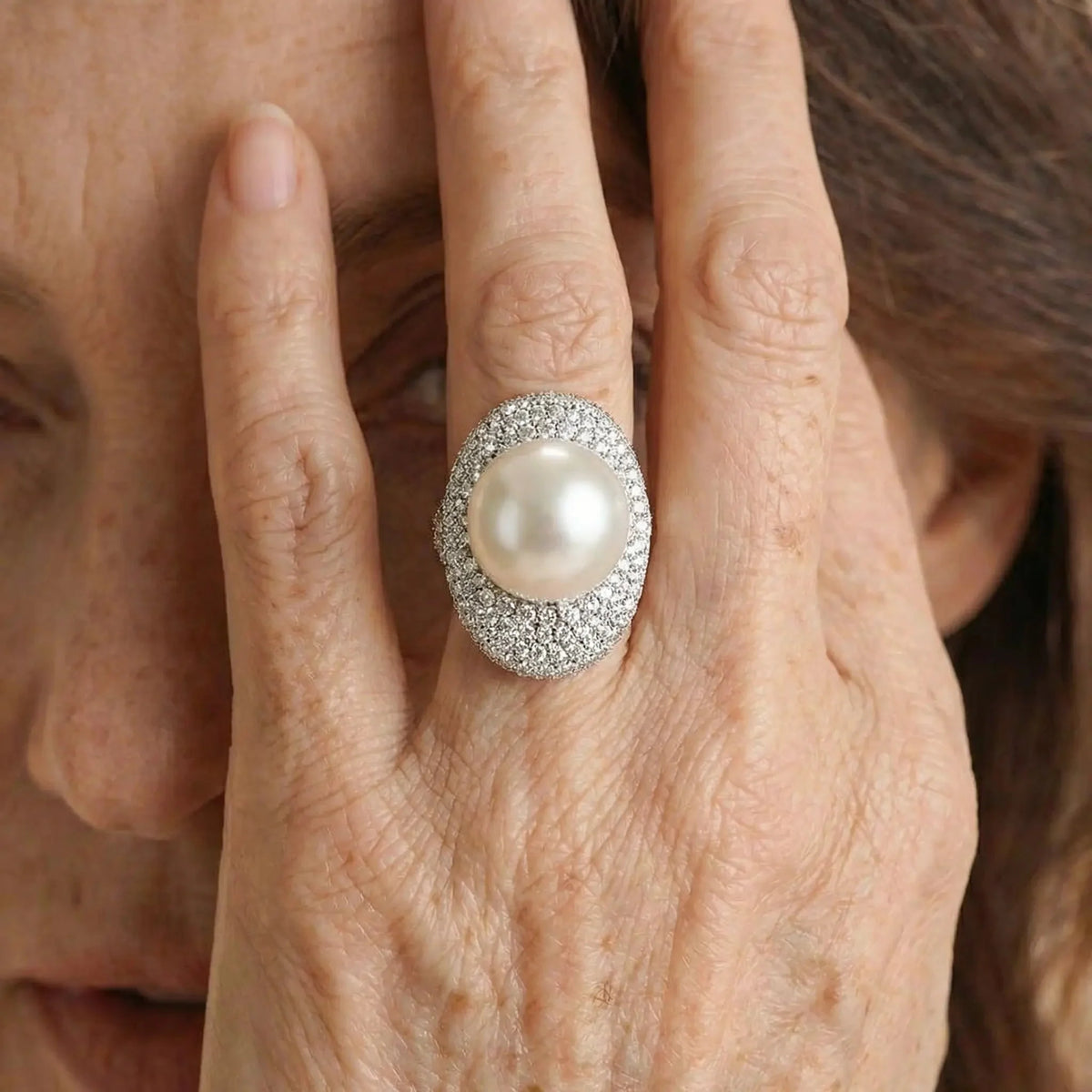 Swanlight Pearl-Style Crystal-Style Statement Ring in Silver-Tone