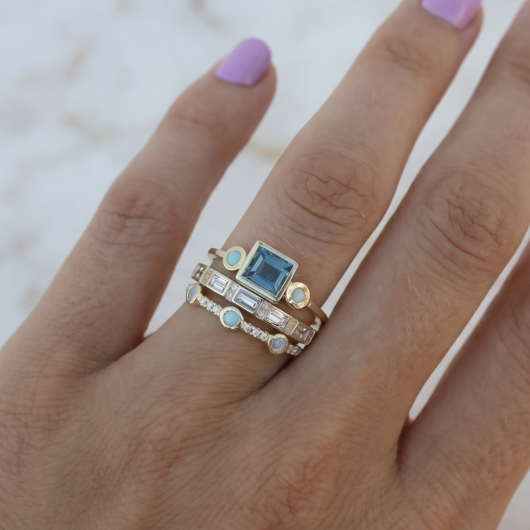 Vintage Gold-Tone Blue Crystal-Style & Opal-Style Ring Set