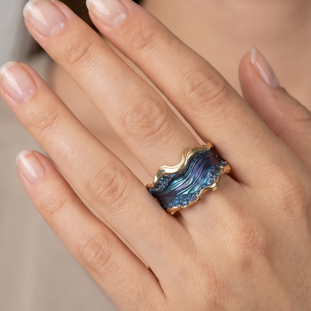 Vintage Ocean Wave Statement Ring in Gold-Tone