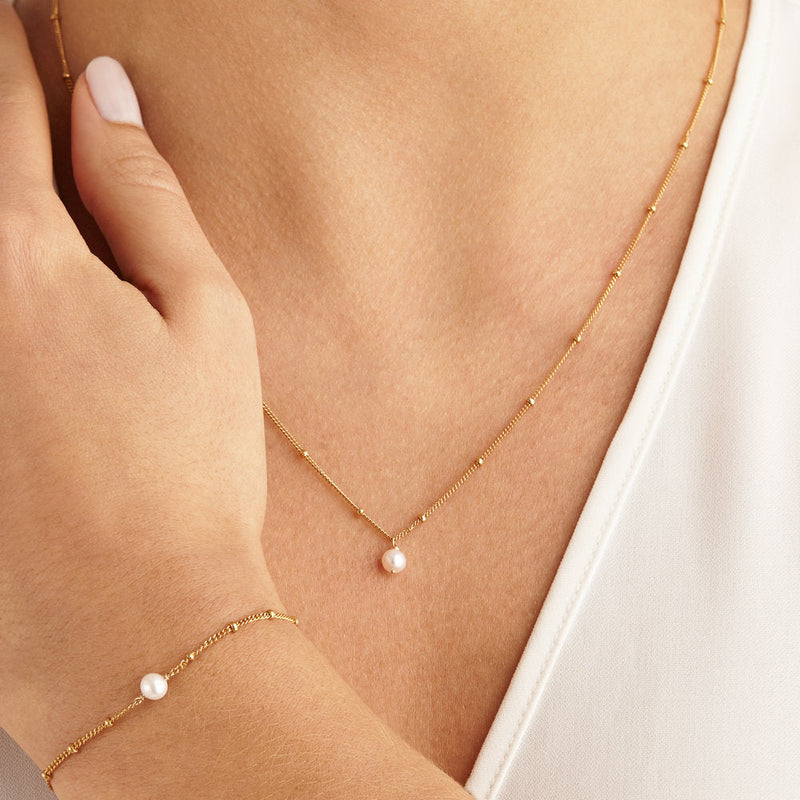 Gold Single Pearl Satellite Necklace