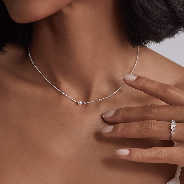 Silver Satellite Single Pearl Choker